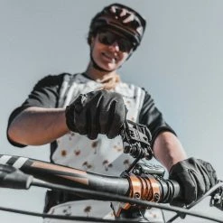 Lezyne Rap II 25 CO2 Multi Tool 15 Lezyne Rap II 25 CO2 Multi Tool -Bikes Sales Shop 200708 B Gardner Grade TCD05745 1500 1800x1800