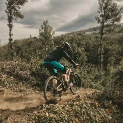 Goodyear Newton Enduro Tubeless Rear MTB Tyre Black 2.4" 29 -Bikes Sales Shop Goodyear Newton Enduro Tubeless Rear MTB Tyre Tyres Black GR 014 61 584 V004 R 1