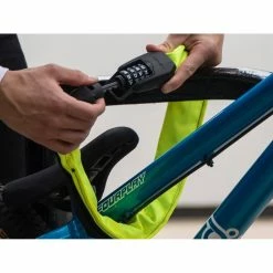 Hiplok SPIN Wearable Bike Chain Lock -Bikes Sales Shop Hiplok SPIN Wearable Chain Lock Chain Locks Neon Yellow SP1NY 2