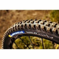 Michelin Wild AM2 Competition Line TLR Foldable Tyre -Bikes Sales Shop Michelin Wild AM2 Competition Line TLR Fold Tyre 06