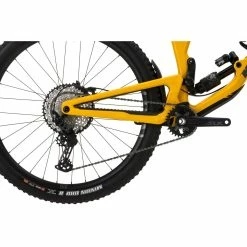 Nukeproof Giga 290 Elite Bike (SLX) -Bikes Sales Shop Nukeproof Giga 290 Elite Bike SLX Yellow 19