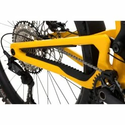Nukeproof Giga 297 Elite Carbon Bike (SLX) -Bikes Sales Shop Nukeproof Giga 297 Elite Carbon Bike SLX Yellow 17