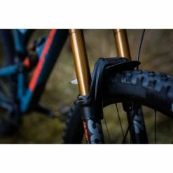 Nukeproof Horizon Front Mudguard -Bikes Sales Shop Nukeproof Horizon Front Mudguard Clip on Mudguards 1011 Black NP19FNTMUD 0
