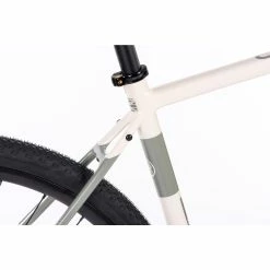 Orro Terra C 105 Di2 RR900 Gravel Bike (2023) -Bikes Sales Shop Orro Terra C 105 Di2 RR900 Gravel Bike 2023 Adventure Bikes SD Chalk 2023 ORRTC2717RR9SDC46 4