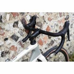 Orro Terra C HYD 7020 RR9 Gravel Bike (2023) 15 Orro Terra C HYD 7020 RR9 Gravel Bike (2023) -Bikes Sales Shop Orro Terra C 105 Hydro RR9 Gravel Bike 2021 Adventure Bikes Chalk 2021 ORRTC2702RR9SDC48 3