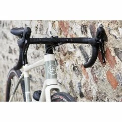 Orro Terra C HYD 7020 RR9 Gravel Bike (2023) 16 Orro Terra C HYD 7020 RR9 Gravel Bike (2023) -Bikes Sales Shop Orro Terra C 105 Hydro RR9 Gravel Bike 2021 Adventure Bikes Chalk 2021 ORRTC2702RR9SDC48 4