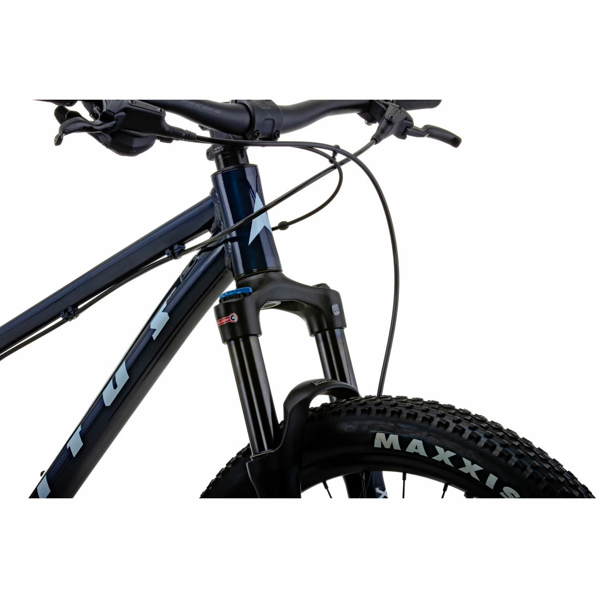 Vitus Nucleus 26 Youth Hardtail Bike 11 Vitus Nucleus 26 Youth Hardtail Bike - Image 9