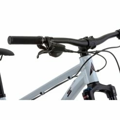 Vitus Nucleus 26 Youth Hardtail Bike 46 Vitus Nucleus 26 Youth Hardtail Bike -Bikes Sales Shop Vitus Nucleus 26 Youth Hardtail Bike White 06 1