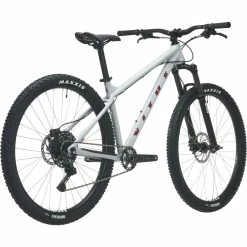 Vitus Nucleus 29 VRS Mountain Bike 23 Vitus Nucleus 29 VRS Mountain Bike -Bikes Sales Shop Vitus Nucleus 29 VRS Mountain Bike 2022 Onyx Grey 03