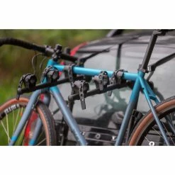 LifeLine Rear 3 Cycle Car Rack -Bikes Sales Shop bike20car20rack2006