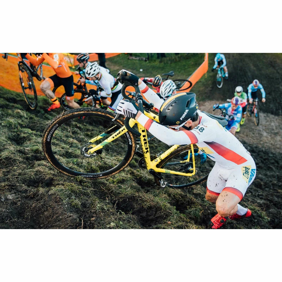 Dugast Pipistrello Neoprene Cyclocross Tyre 5 Dugast Pipistrello Neoprene Cyclocross Tyre - Image 3